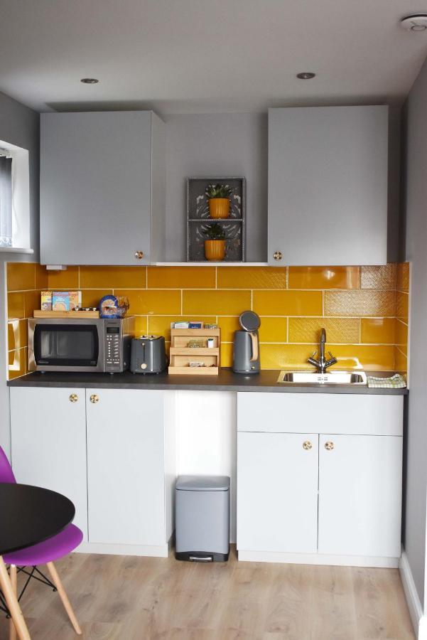Modern Luxury 1 Bed Apartment With Parking Near Stansted Airport Stansted Mountfitchet Exterior photo